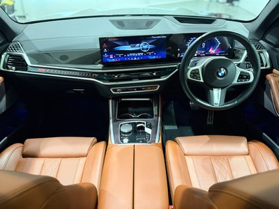 2025 BMW X5 缩略图 36
