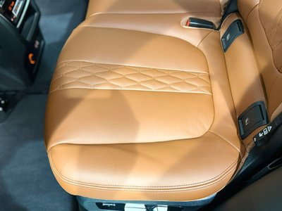 2025 BMW X5 缩略图 25