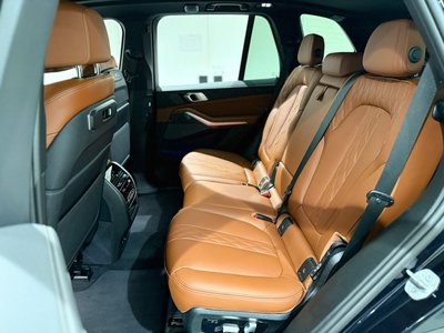 2025 BMW X5 缩略图 23