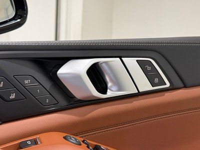 صورة 10 لـ 2025 BMW X5