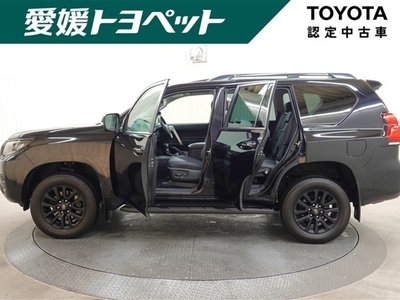 TOYOTA LAND CRUISER PRADO - 3