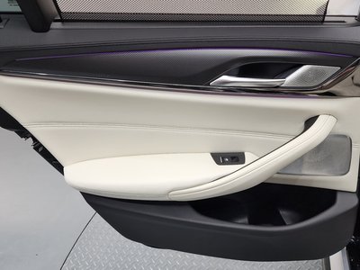 2020 BMW M5 缩略图 15