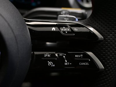 2025 Mercedes-BENZ GLA — миниатюра 22