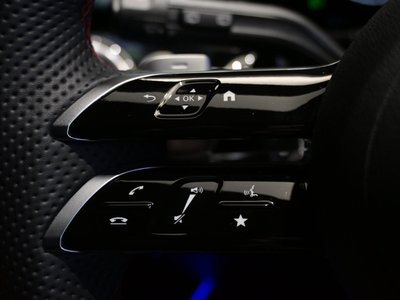 2025 Mercedes-BENZ GLA — миниатюра 21