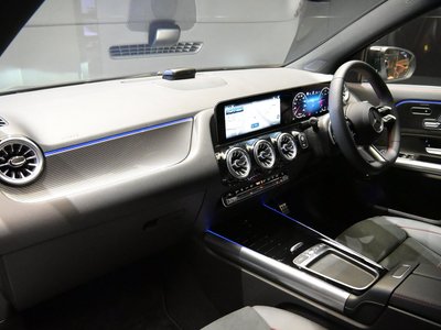 2025 Mercedes-BENZ GLA — миниатюра 59