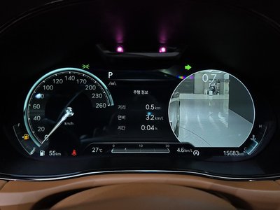 2023 Genesis GV70 thumbnail 11