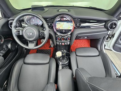 MINI CONVERTIBLE - 5