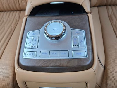 GENESIS G80 (RG3) - 10