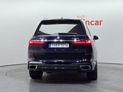 BMW X7 - 4