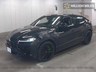 LAMBORGHINI URUS - 4