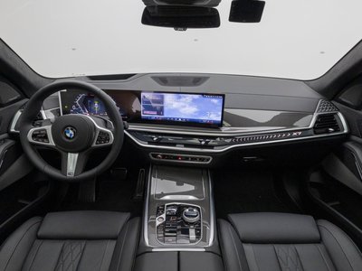 صورة 4 لـ 2026 BMW X7