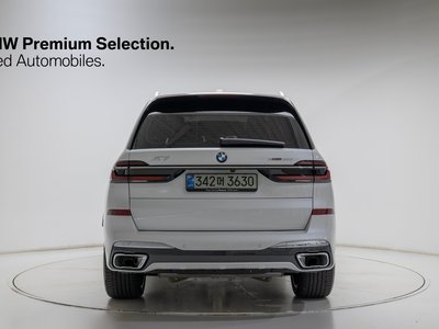 صورة 3 لـ 2026 BMW X7