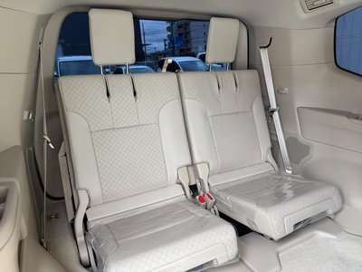 2025 Toyota LAND CRUISER 300 缩略图 38