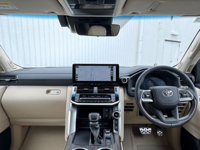 2025 Toyota LAND CRUISER 300 缩略图 33