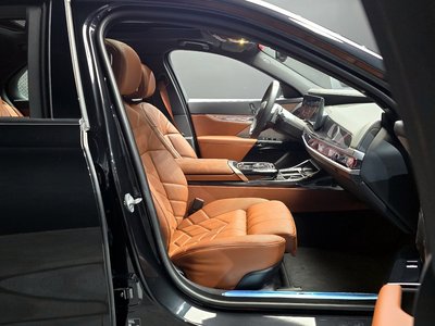 2025 BMW 7 SERIES 缩略图 16