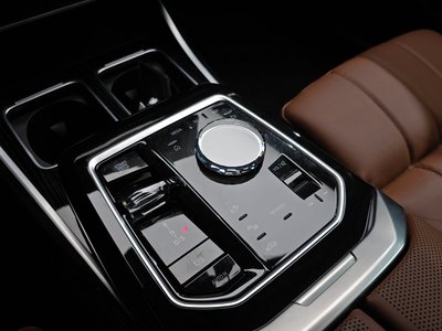 2025 BMW 7 SERIES 缩略图 12