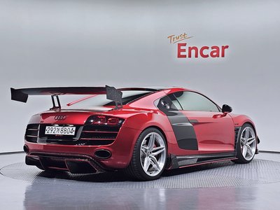 AUDI R8 - 3