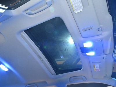 TOYOTA LAND CRUISER PRADO - 10