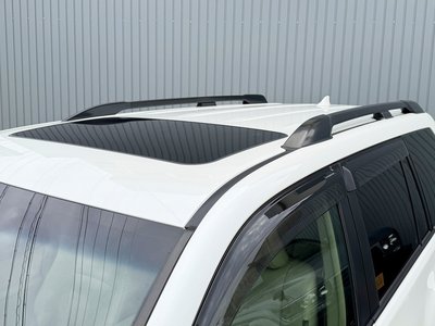 TOYOTA LAND CRUISER PRADO - 10