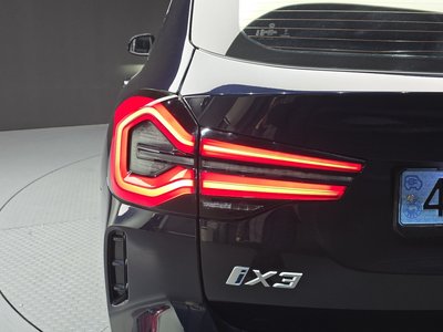 صورة 10 لـ 2022 BMW IX3