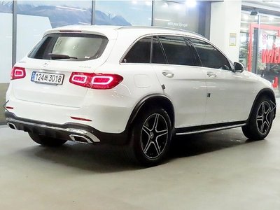 MERCEDES-BENZ GLC - 3