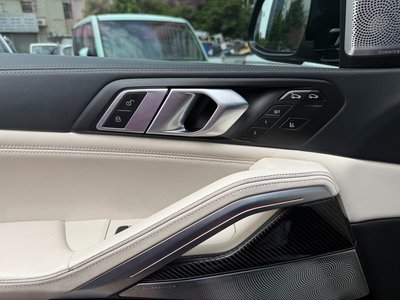 2020 BMW X6 — миниатюра 18