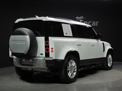 LAND ROVER DEFENDER - 3