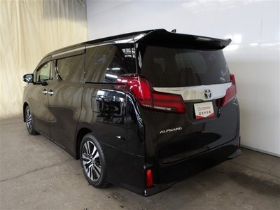 TOYOTA ALPHARD - 3
