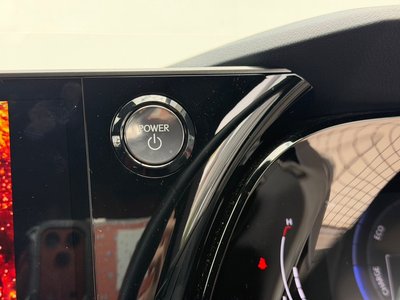2023 Lexus RX — миниатюра 21
