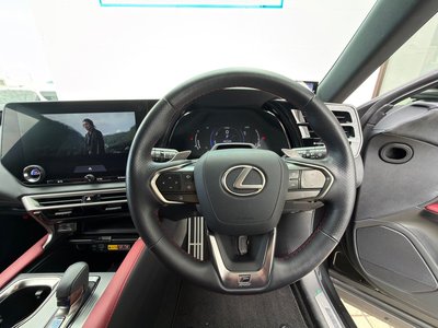 2023 Lexus RX — миниатюра 13
