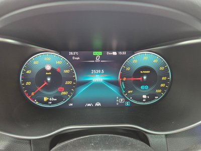صورة 7 لـ 2021 Mercedes-BENZ GLC