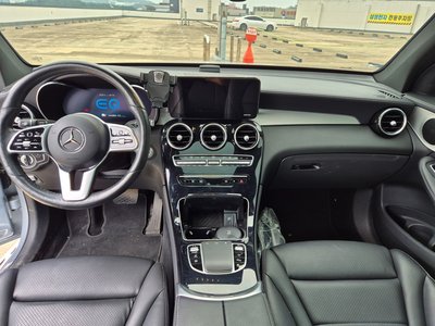 صورة 6 لـ 2021 Mercedes-BENZ GLC