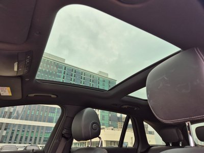 صورة 10 لـ 2021 Mercedes-BENZ GLC