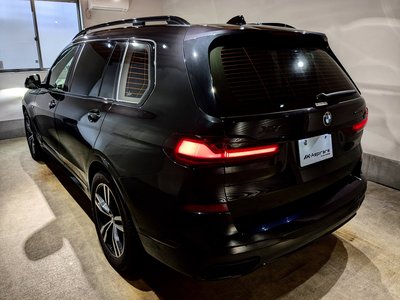 BMW X7 - 7