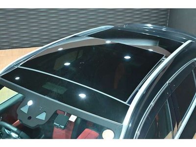 MERCEDES-BENZ GLA - 2