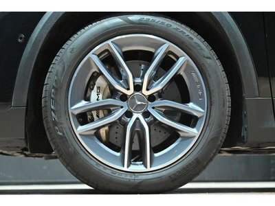 MERCEDES-BENZ GLA - 3