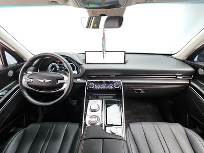 GENESIS GV80 - 5