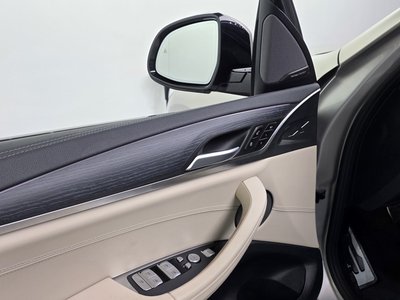 صورة مصغرة 28 لـ 2024 BMW IX3