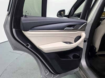 صورة مصغرة 16 لـ 2024 BMW IX3