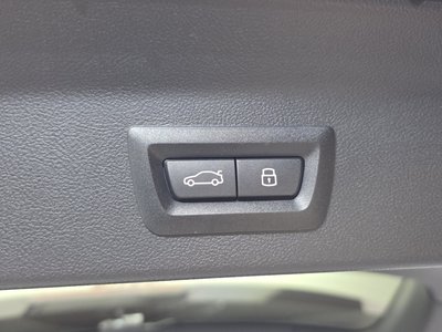 صورة مصغرة 36 لـ 2024 BMW IX3