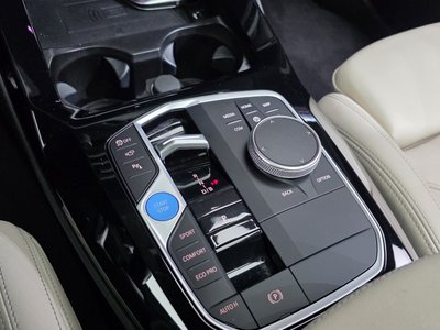 صورة مصغرة 13 لـ 2024 BMW IX3