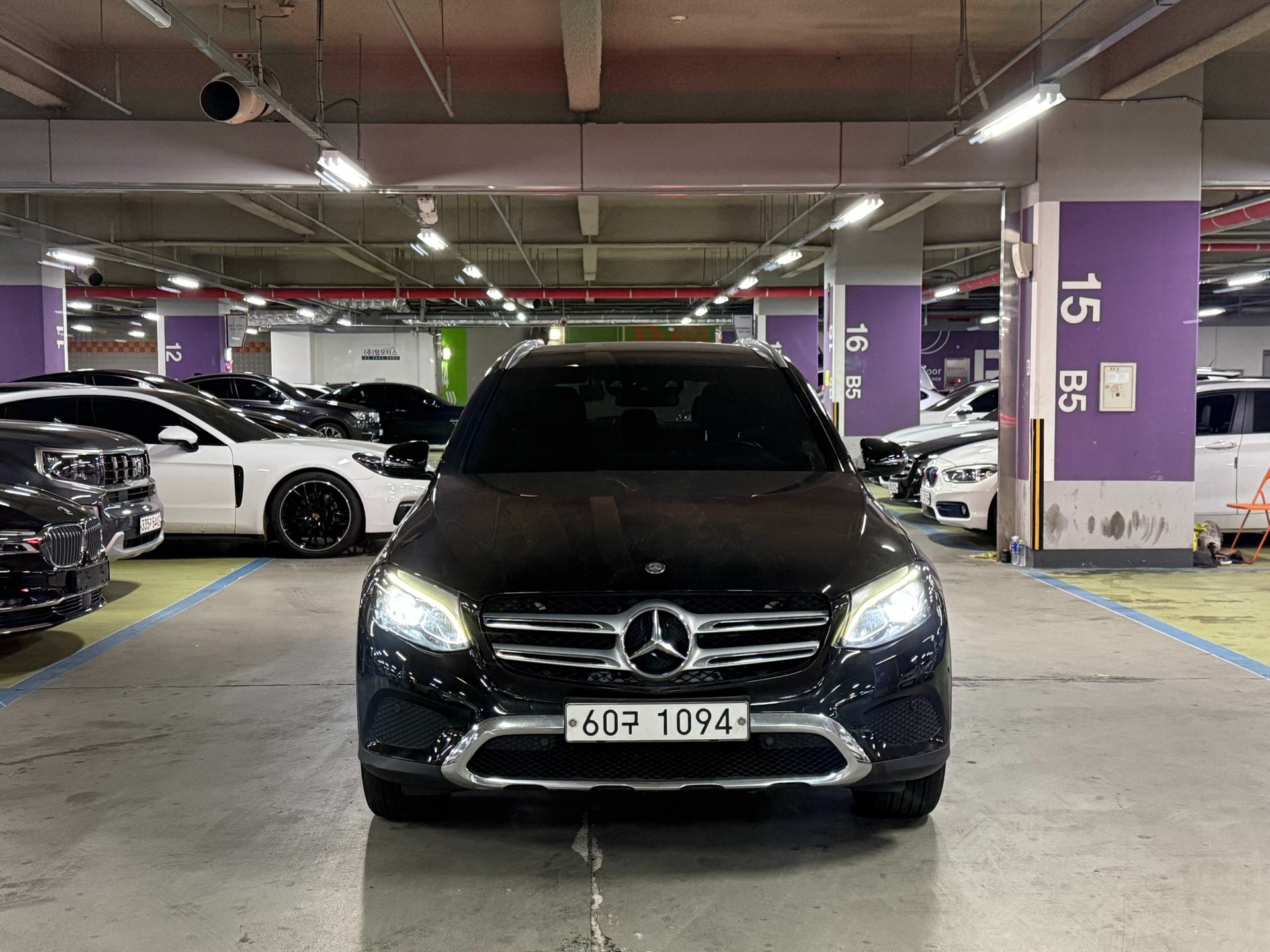 MERCEDES-BENZ GLC - View 1