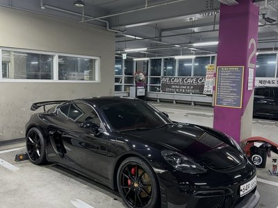 2019 Porsche 718 照片 1
