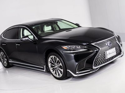 LEXUS LS - 7