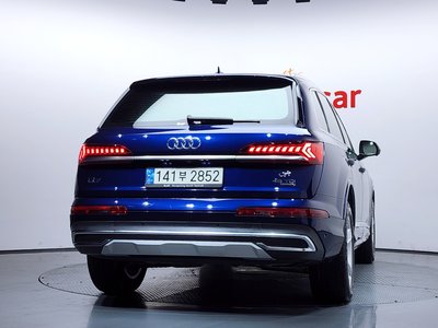 AUDI Q7 - 4
