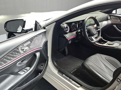 MERCEDES-BENZ CLS - 10