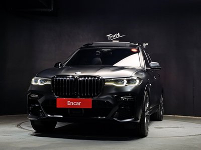 صورة 2 لـ 2021 BMW X7