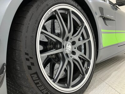 MERCEDES-BENZ GT AMG - 4