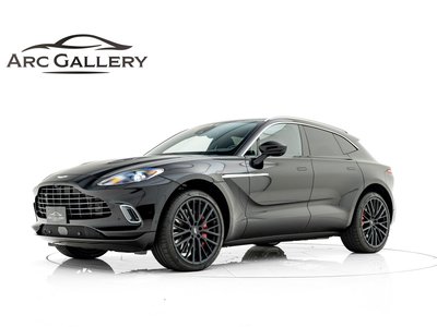 ASTON MARTIN DBX