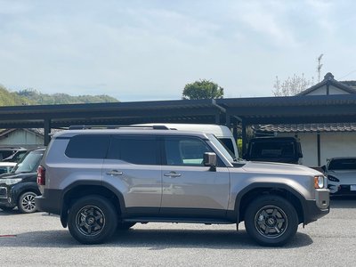 TOYOTA LAND CRUISER - 4